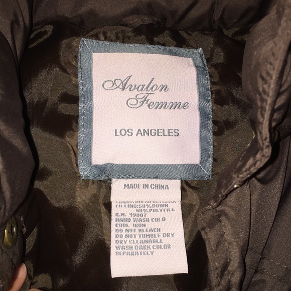 Avalon Puffer Vest - Picture 5 of 6